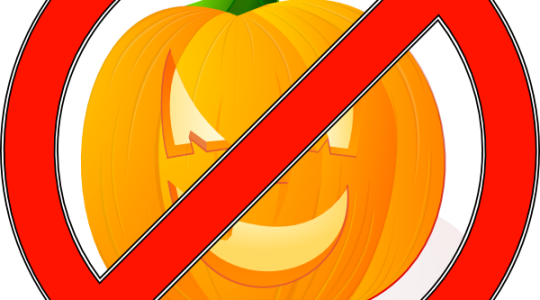 31.10.2015 - ADORAZIONE RIPARATRICE CONTRO HALLOWEEN