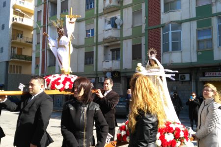 2018 1.4  PROCESSIONE DELL'INCONTRO e S. MESSA SOLENNE DI PASQUA